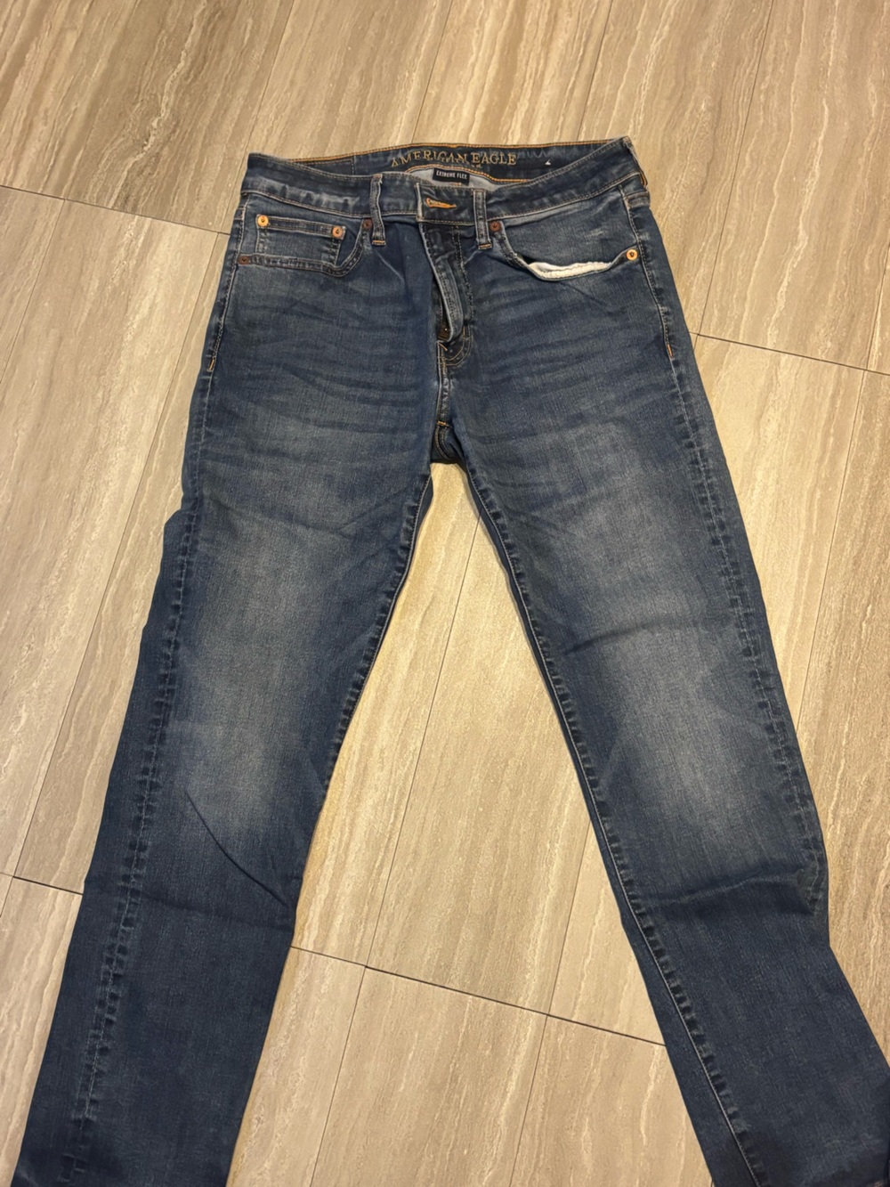 American Eagle Outfitters Straight Dark Blue Jeans
